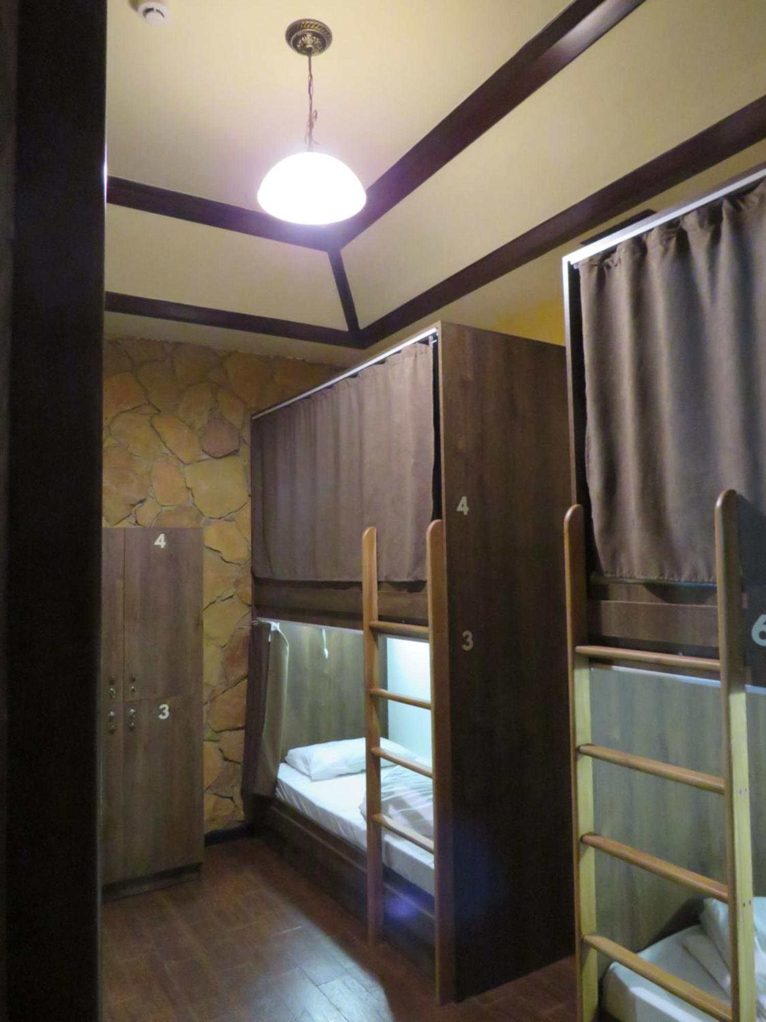 Hostel Jan In The Very Center Ереван Экстерьер фото